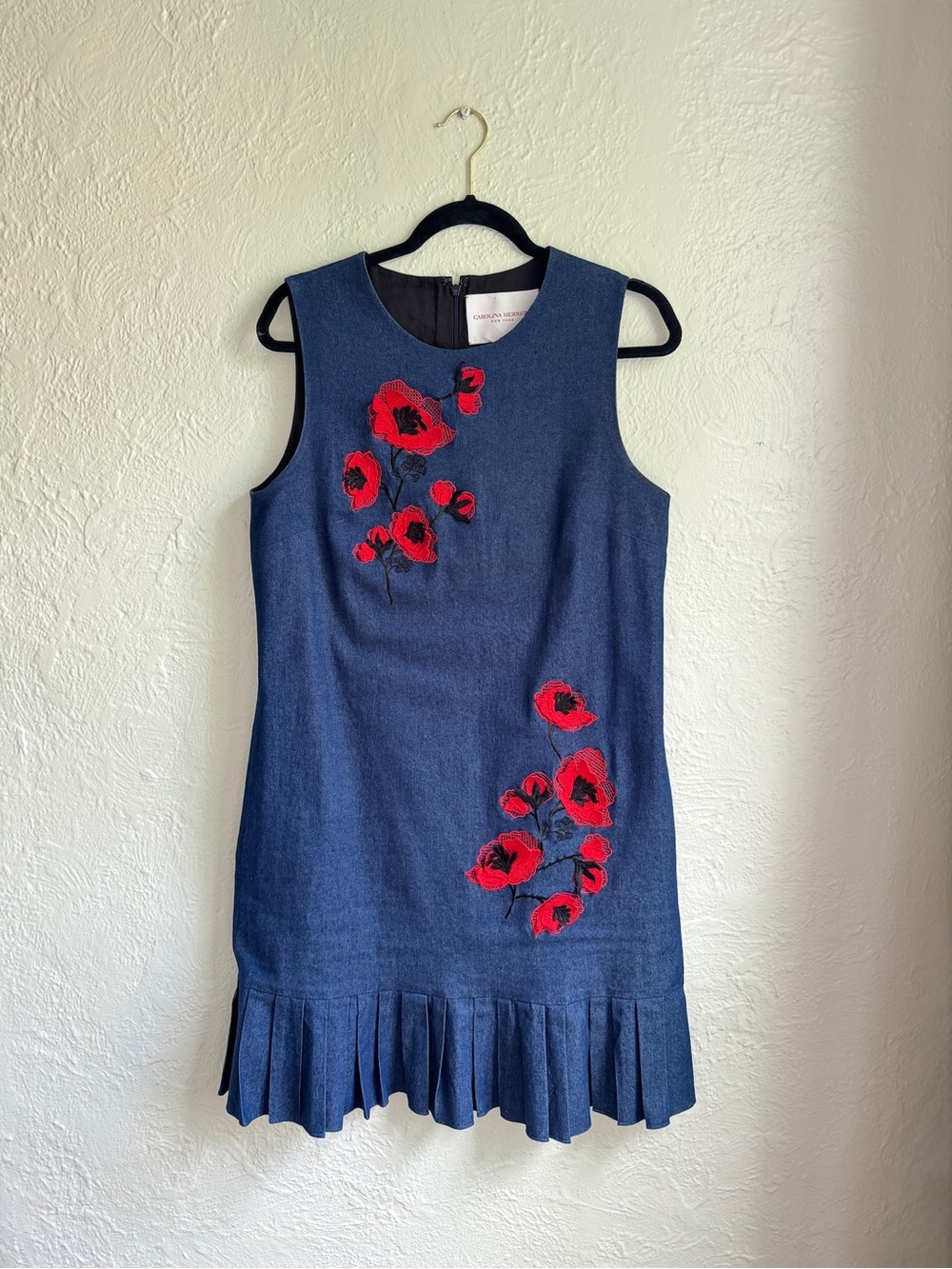 Carolina Herrera Navy Sleeveless Poppy Embroidered Shift Dress and cardigan set